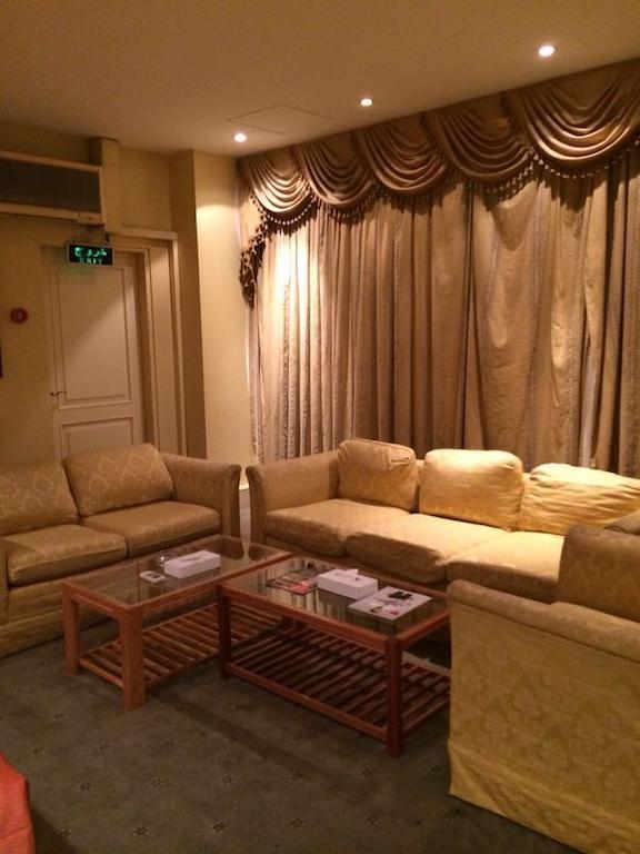 City Center Hotel Manama Zimmer foto